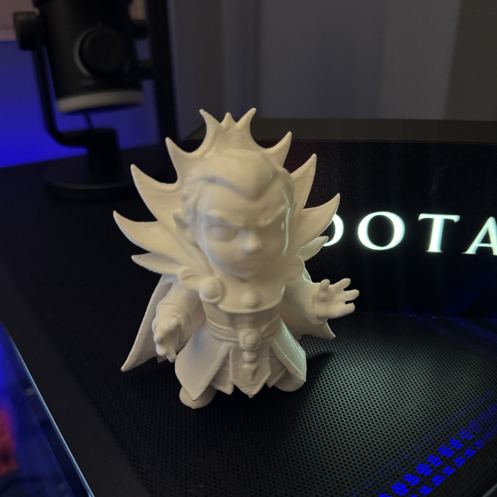 Статуетка «Mini Invoker»